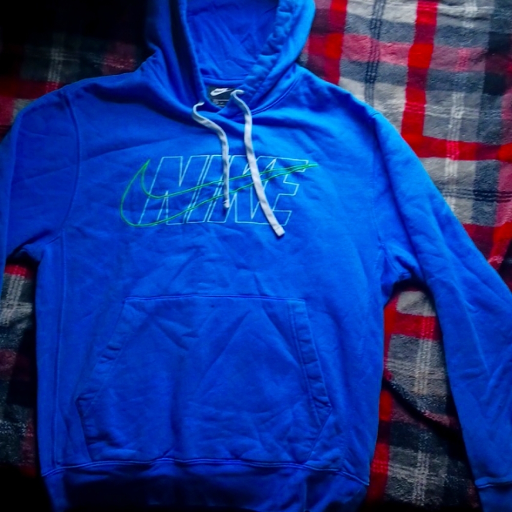 Women's Nike hoddie